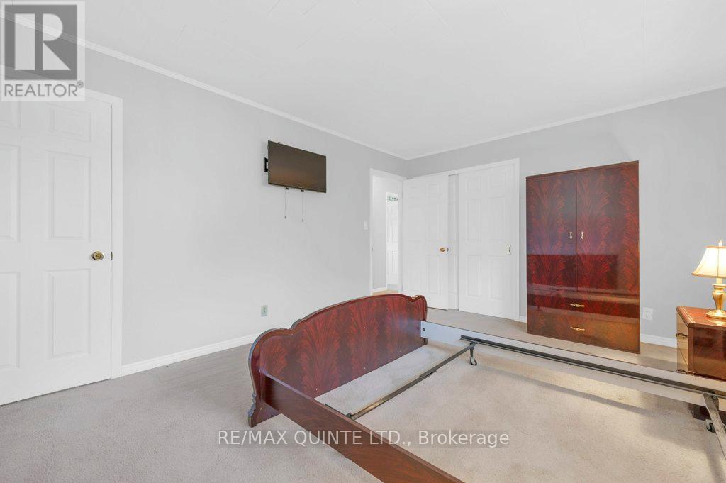 53 Water Street, Quinte West, Ontario  K8V 4M1 - Photo 21 - X12449497
