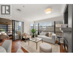 301 124 W 3RD STREET, North Vancouver, British Columbia