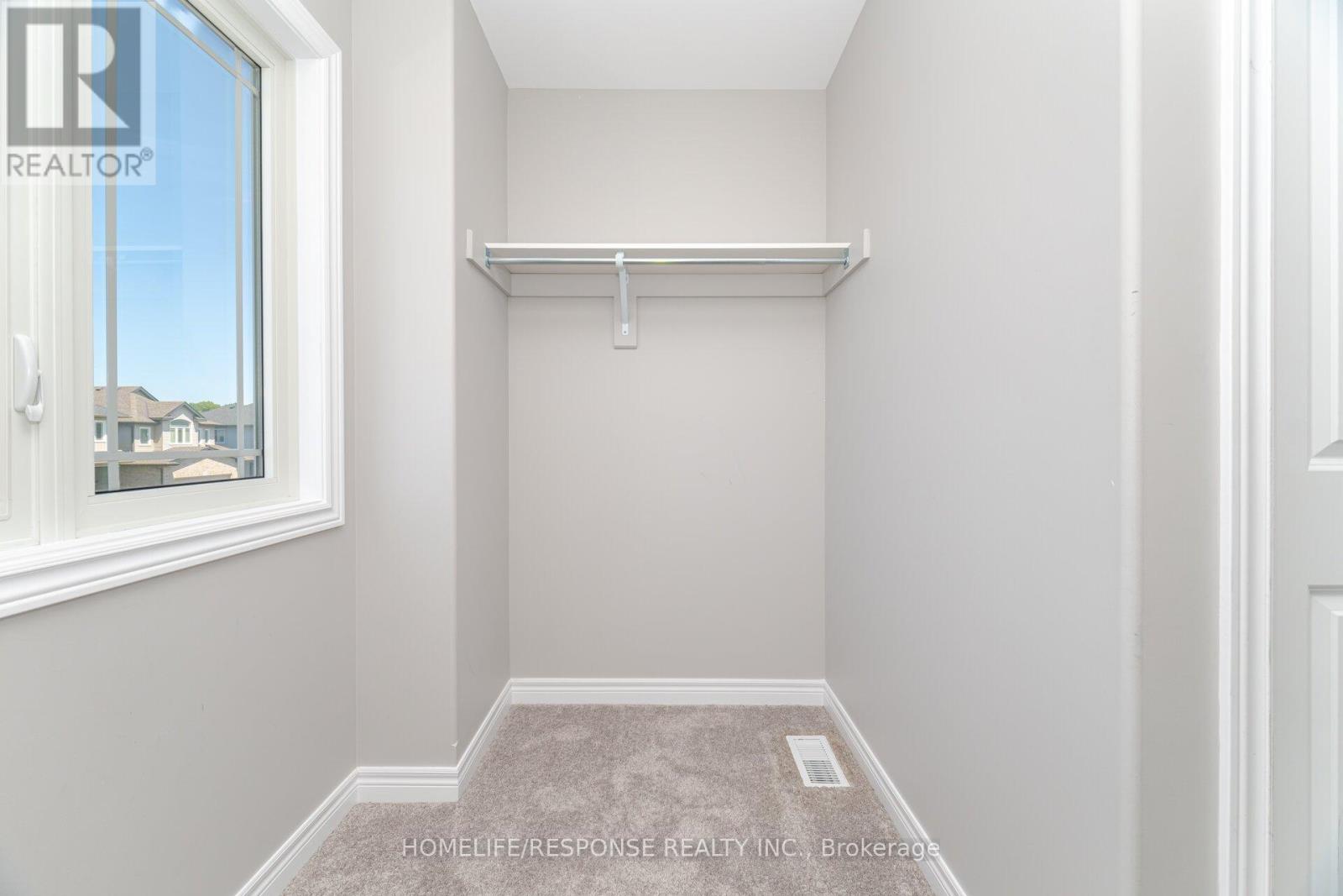 9 Bowman Crescent, Thorold, Ontario  L2V 0G3 - Photo 32 - X12316167