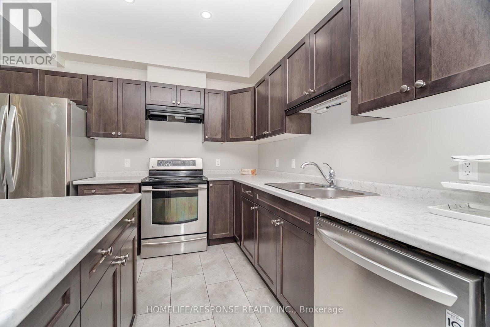 9 Bowman Crescent, Thorold, Ontario  L2V 0G3 - Photo 22 - X12316167