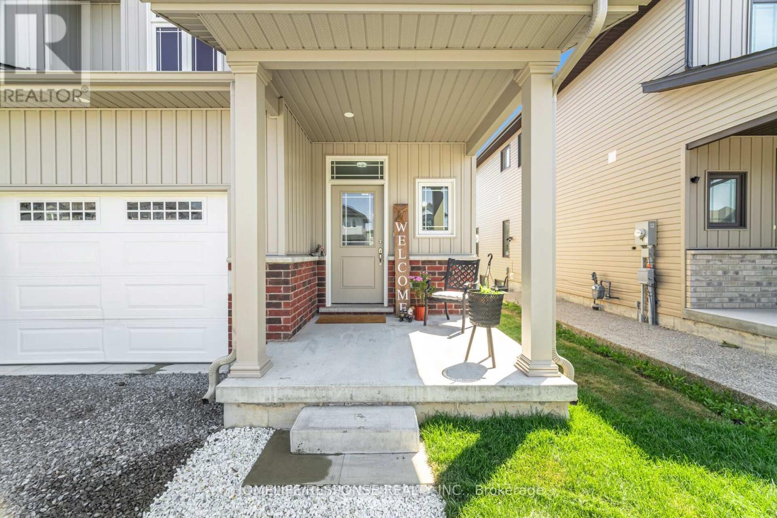 9 Bowman Crescent, Thorold, Ontario  L2V 0G3 - Photo 6 - X12316167