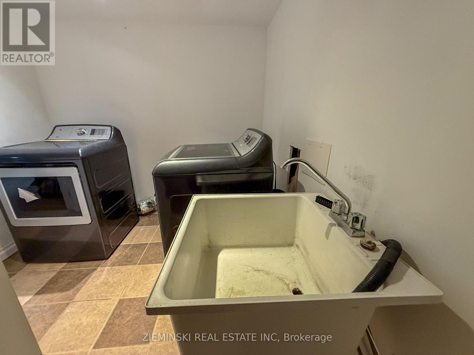 58 Marion Street, Iroquois Falls, Ontario  P0K 1G0 - Photo 19 - T12449420