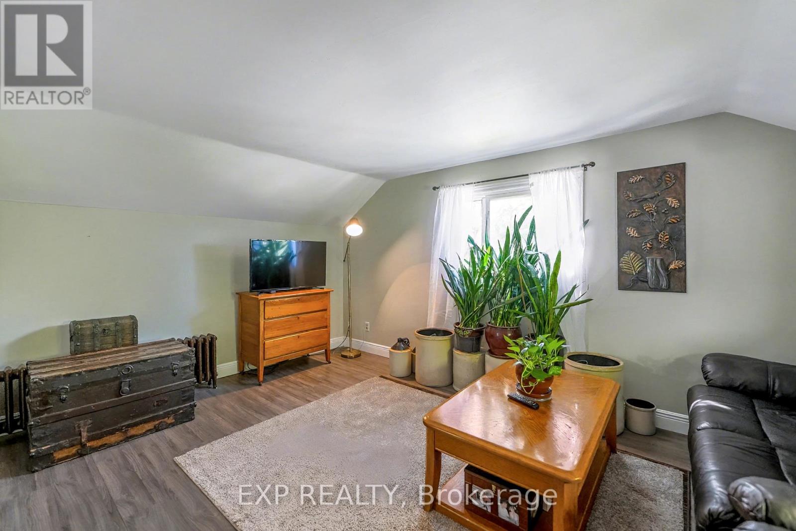 940 Hutchinson Road, Haldimand, Ontario  N0A 1K0 - Photo 26 - X12448314