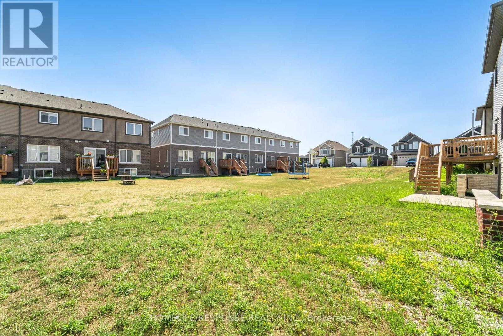 9 Bowman Crescent, Thorold, Ontario  L2V 0G3 - Photo 47 - X12316167