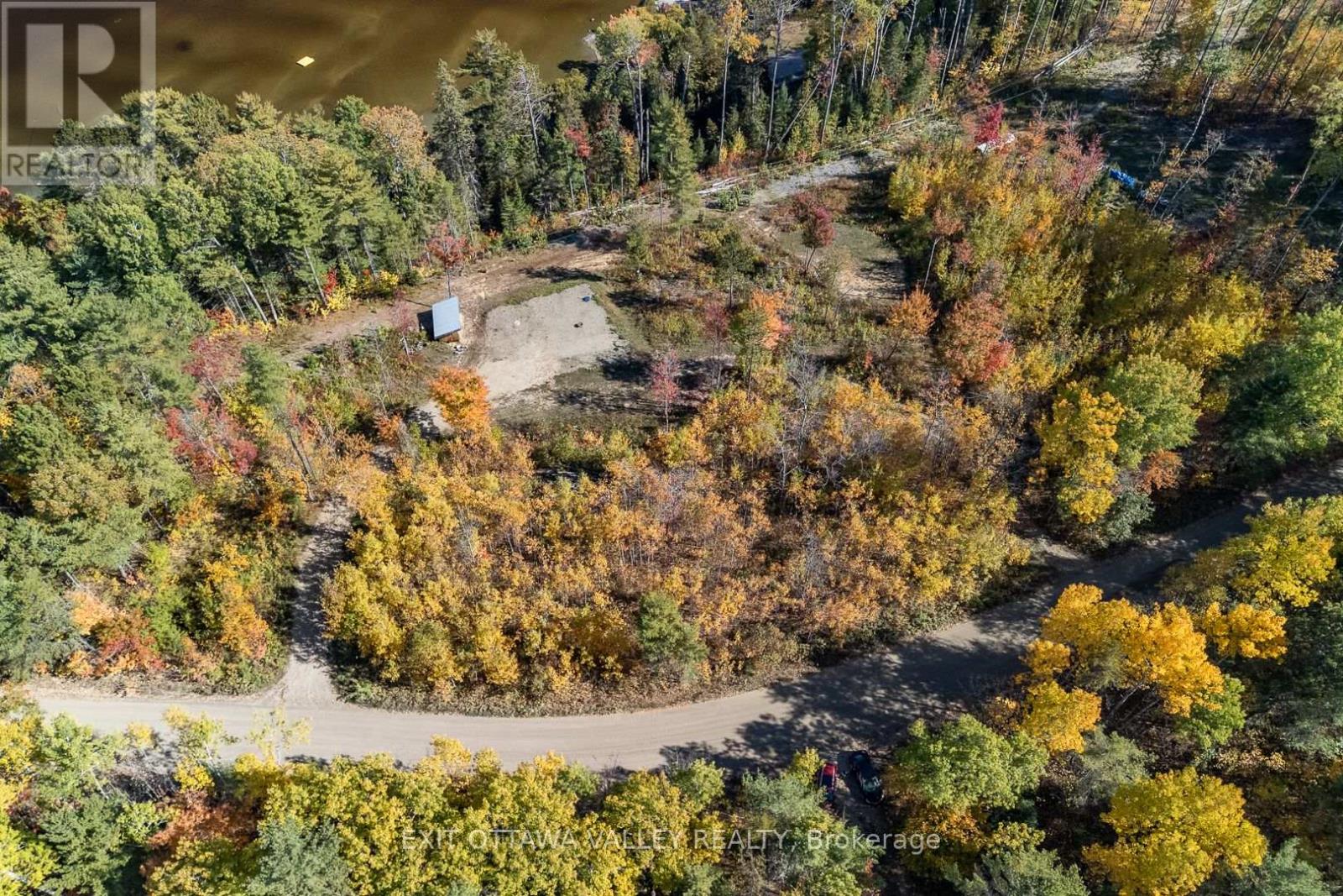274 Mcanulty Road, Deep River, Ontario  K0J 1P0 - Photo 11 - X12449349