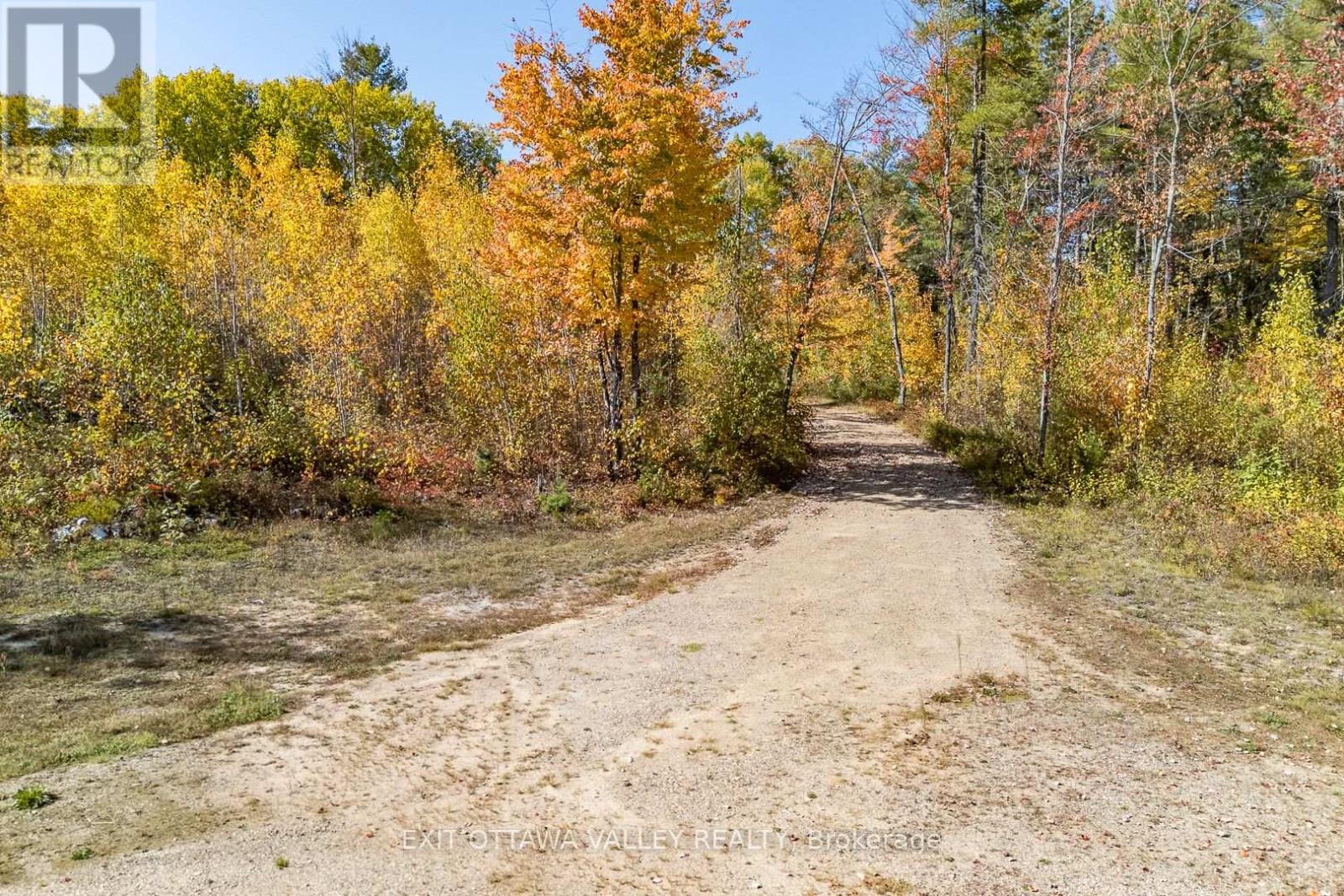 274 Mcanulty Road, Deep River, Ontario  K0J 1P0 - Photo 16 - X12449349