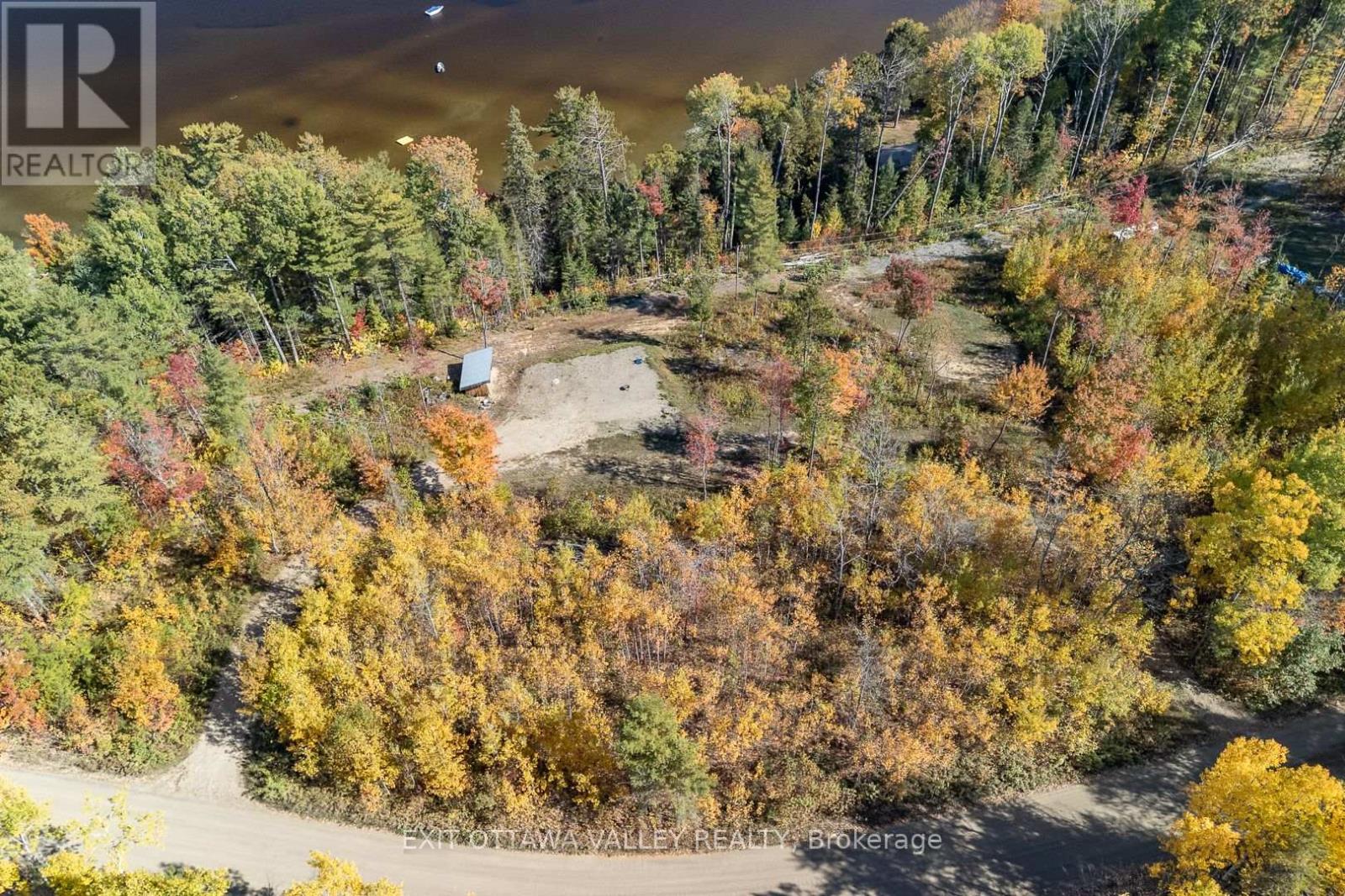 274 Mcanulty Road, Deep River, Ontario  K0J 1P0 - Photo 3 - X12449349