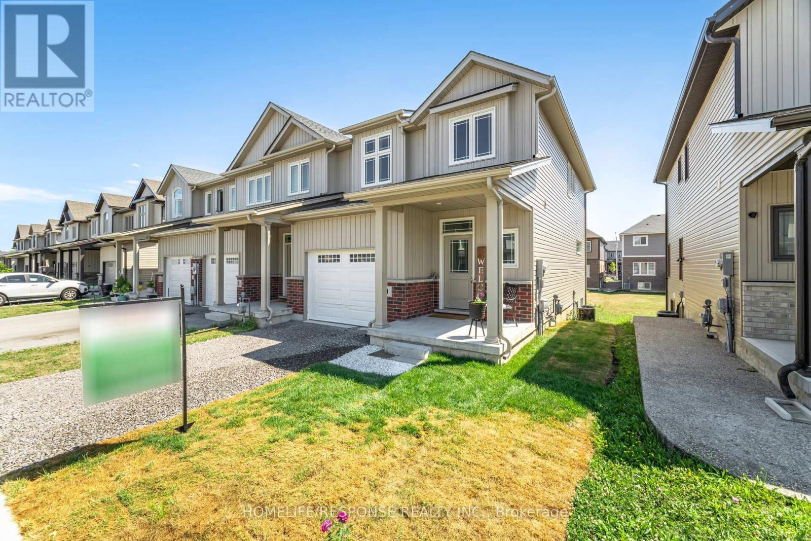 9 Bowman Crescent, Thorold, Ontario  L2V 0G3 - Photo 5 - X12316167
