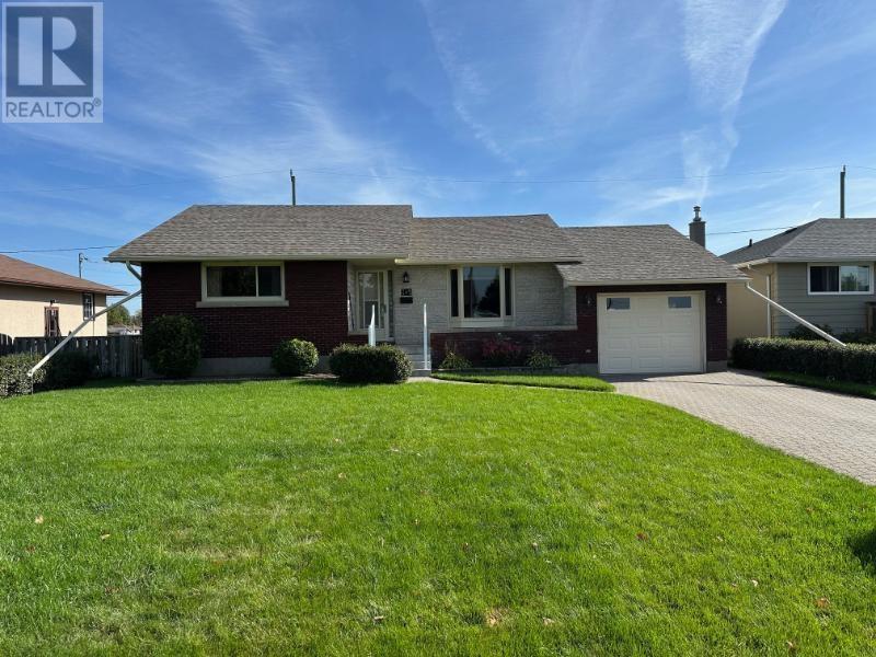 408 Shamrock Cres, Thunder Bay, Ontario  P7E 2S3 - Photo 30 - TB253094