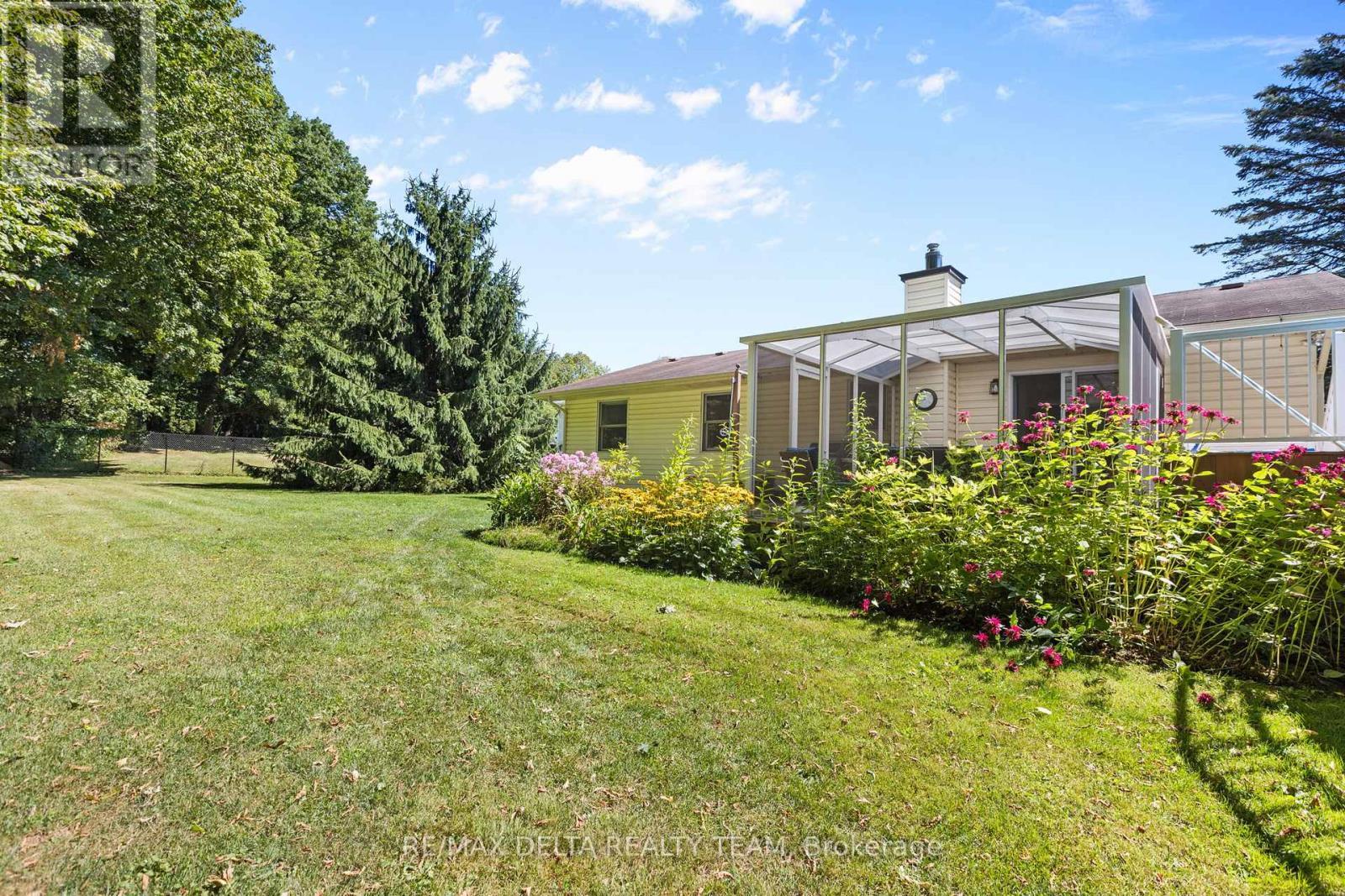 9 Lasalle Street, Clarence-Rockland, Ontario  K4K 1K7 - Photo 37 - X12449389