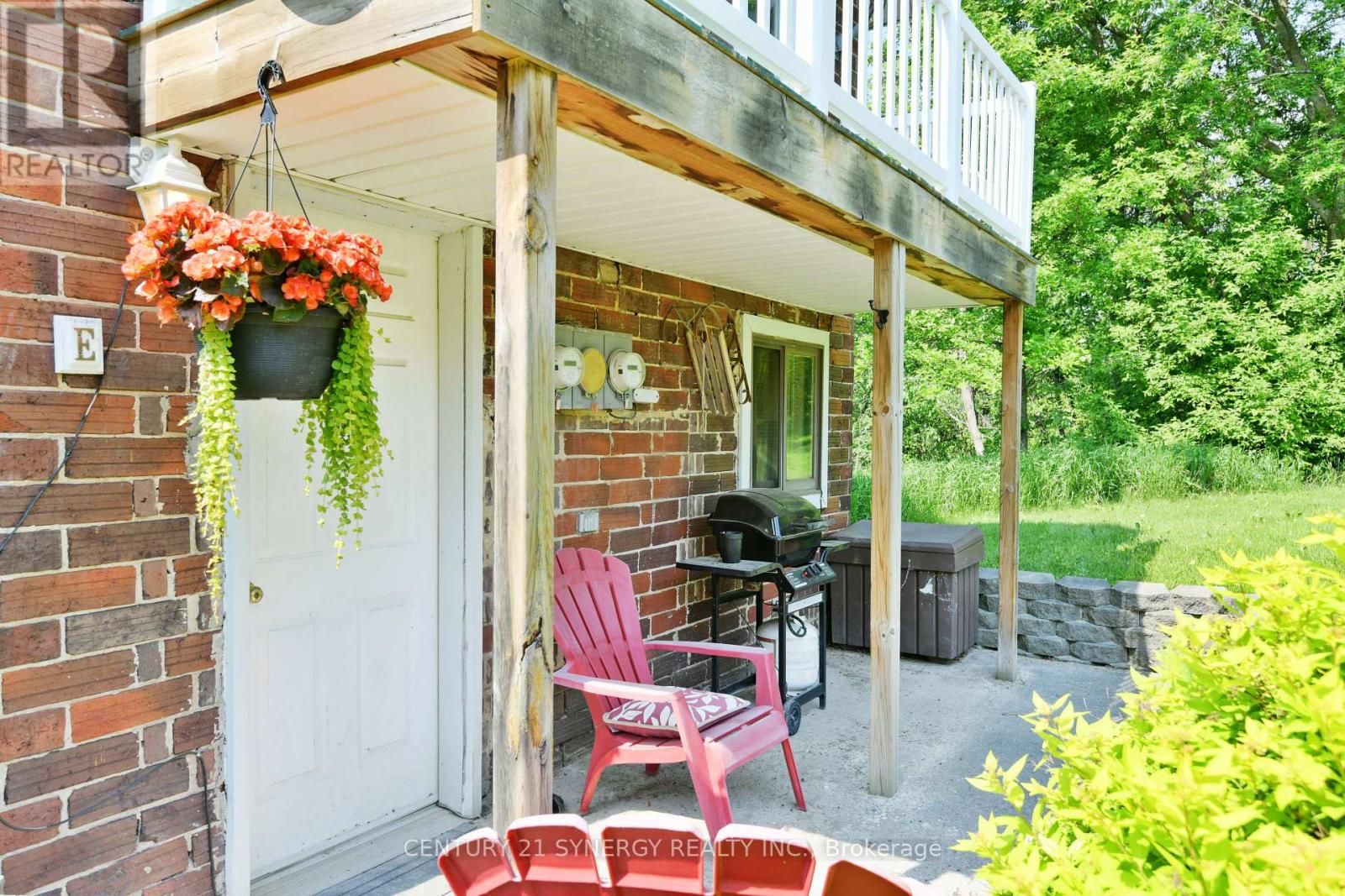 180 River Road, Mcnab/braeside, Ontario  K7S 1R4 - Photo 17 - X12449395
