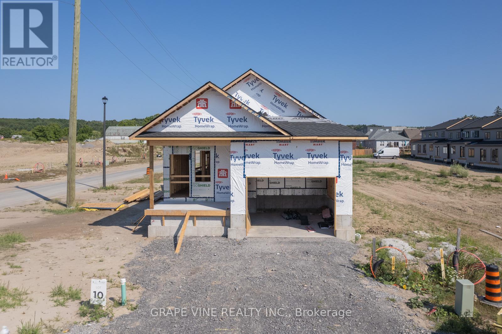 131 Royal Gala Drive, Brighton, Ontario  K0K 1H0 - Photo 2 - X12449423