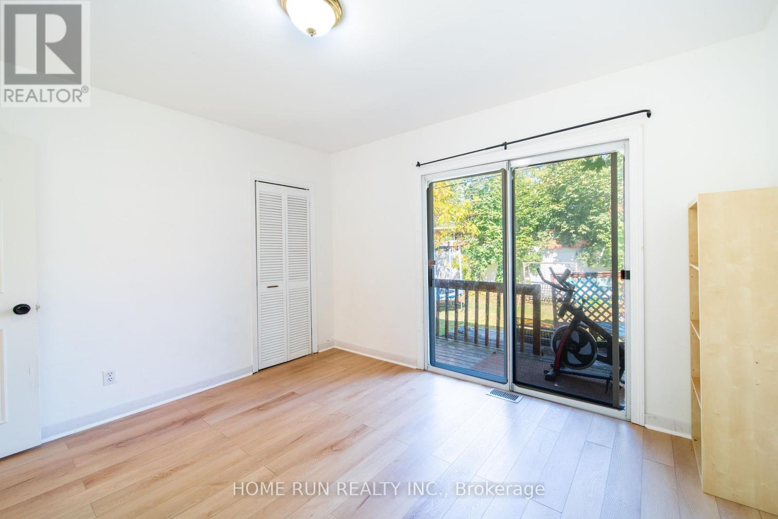 533 Browning Avenue, Ottawa, Ontario  K1G 0T3 - Photo 15 - X12449444