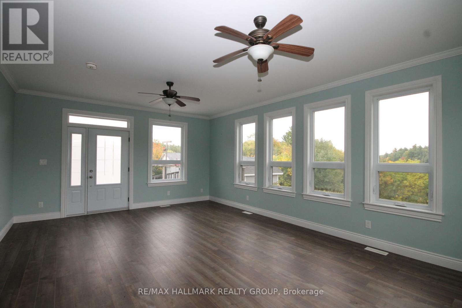 4 Mineview Road, Whitewater Region, Ontario  K0J 1Y0 - Photo 18 - X12449448