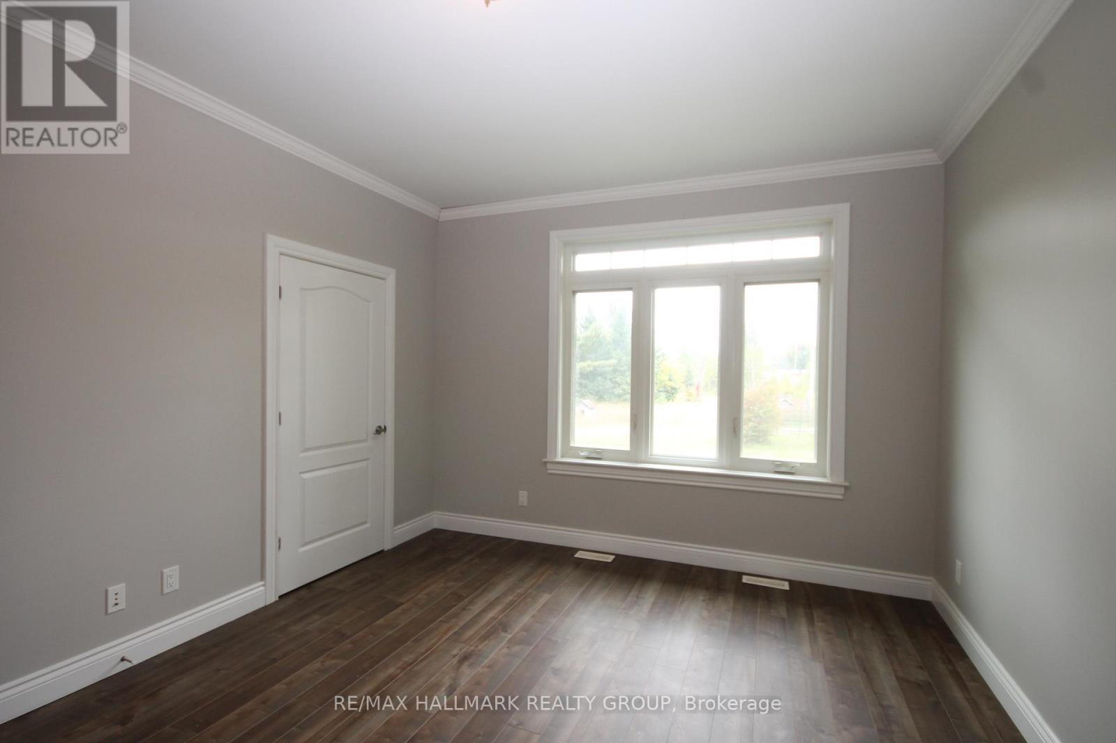 4 Mineview Road, Whitewater Region, Ontario  K0J 1Y0 - Photo 23 - X12449448