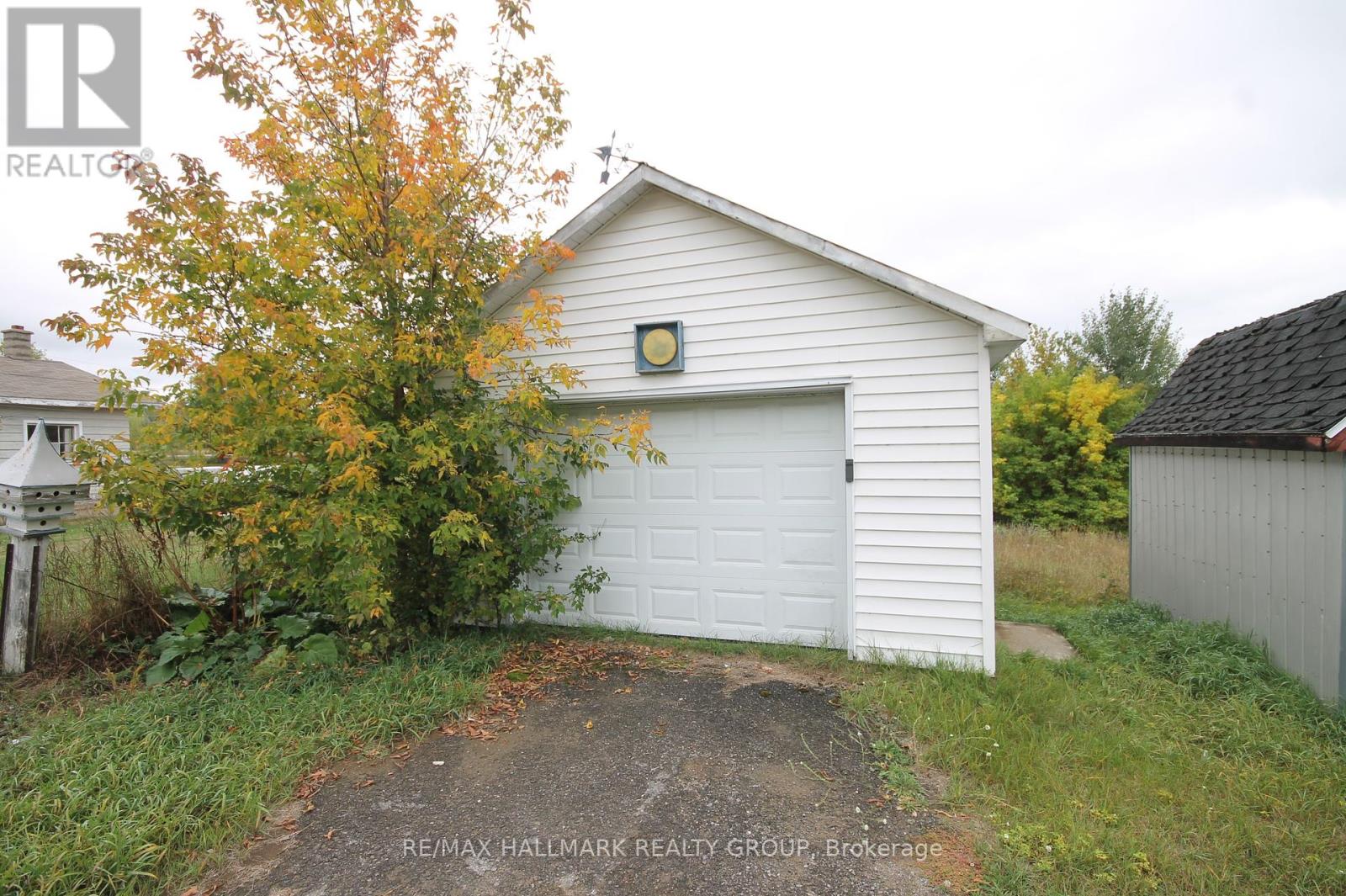 4 Mineview Road, Whitewater Region, Ontario  K0J 1Y0 - Photo 29 - X12449448