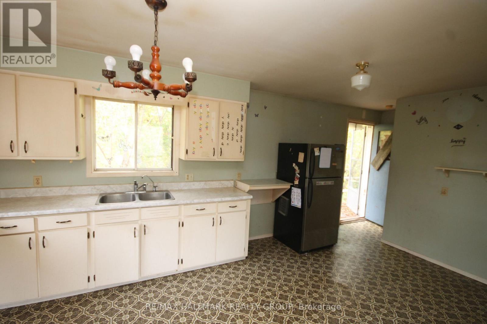 4 Mineview Road, Whitewater Region, Ontario  K0J 1Y0 - Photo 35 - X12449448