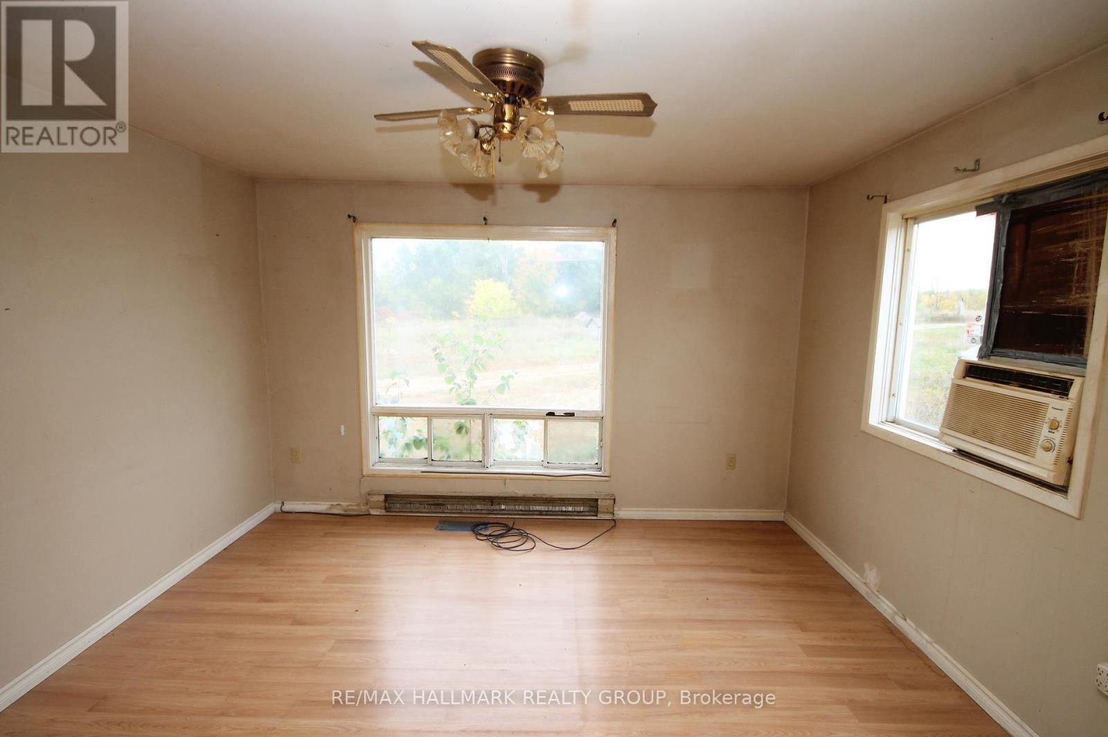 4 Mineview Road, Whitewater Region, Ontario  K0J 1Y0 - Photo 36 - X12449448