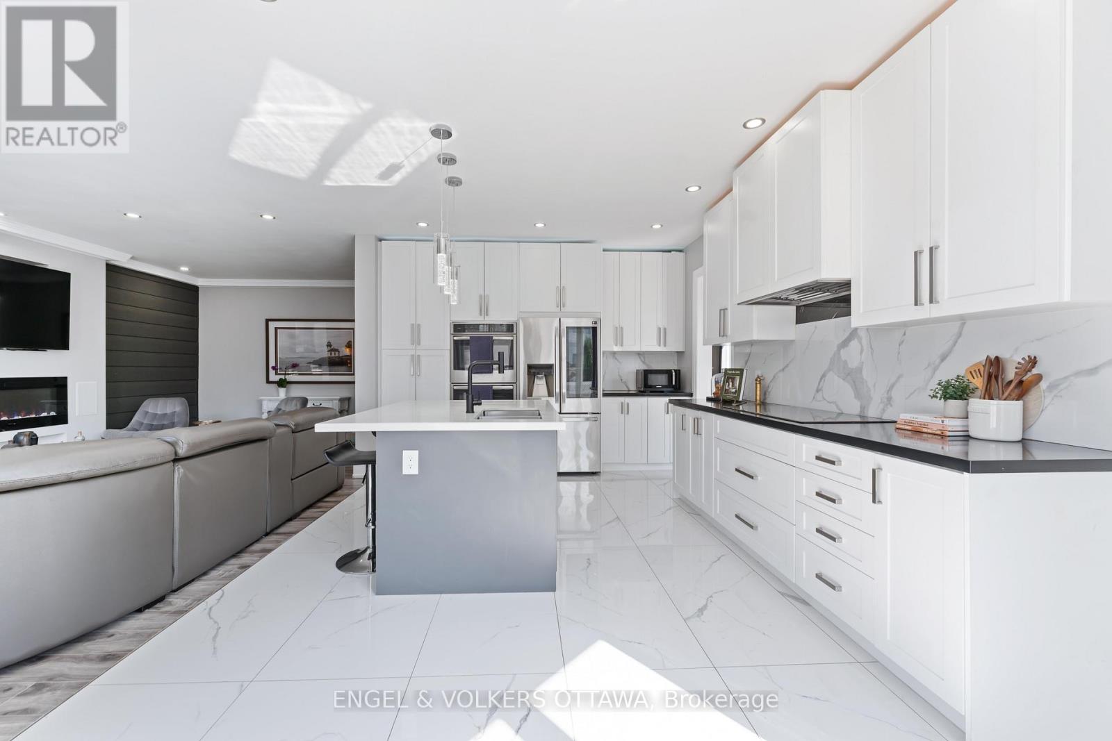 774 Scala Avenue, Ottawa, Ontario  K4A 4N9 - Photo 14 - X12449510