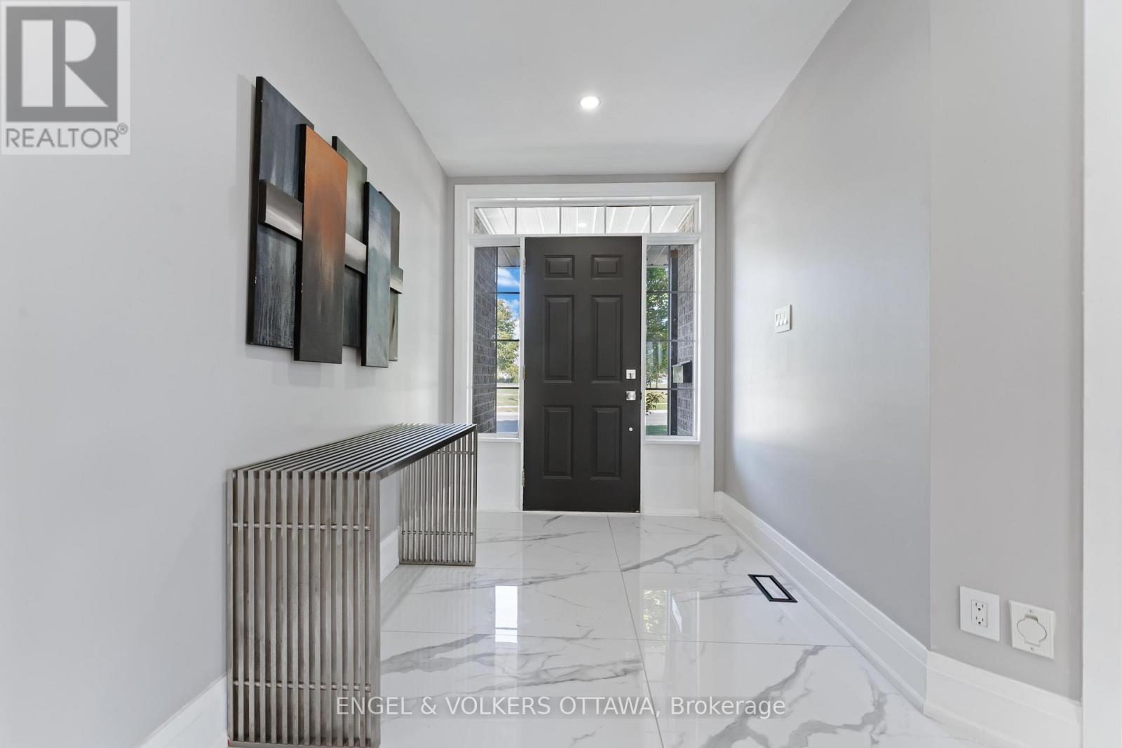 774 Scala Avenue, Ottawa, Ontario  K4A 4N9 - Photo 4 - X12449510