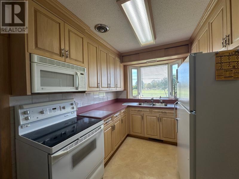 408 Shamrock Cres, Thunder Bay, Ontario  P7E 2S3 - Photo 7 - TB253094
