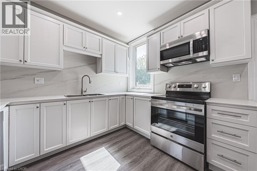 354 Cumberland Avenue, Hamilton, Ontario  L8M 2A2 - Photo 14 - 40777125