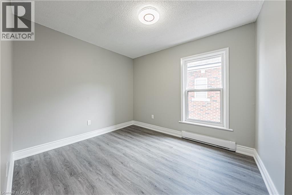 354 Cumberland Avenue, Hamilton, Ontario  L8M 2A2 - Photo 24 - 40777125