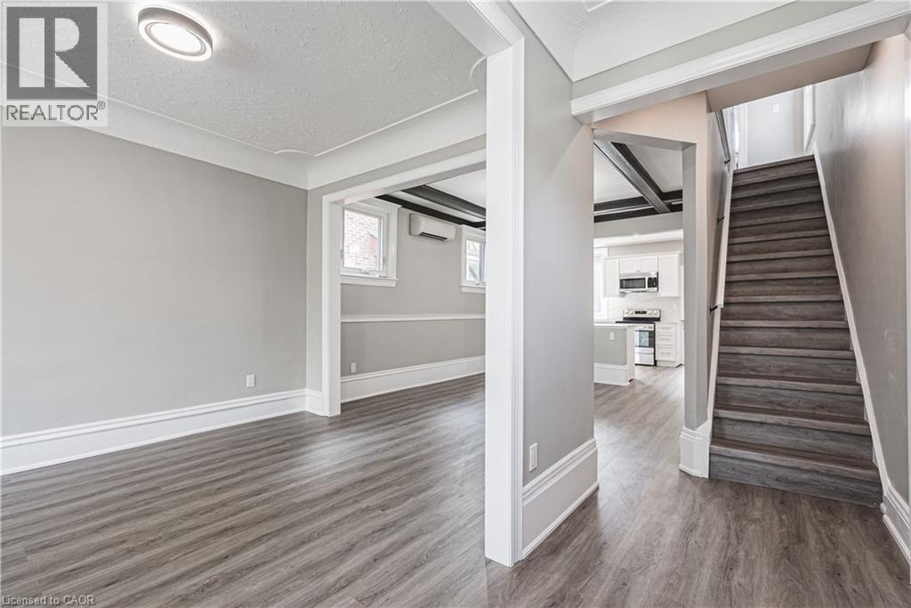 354 Cumberland Avenue, Hamilton, Ontario  L8M 2A2 - Photo 7 - 40777125