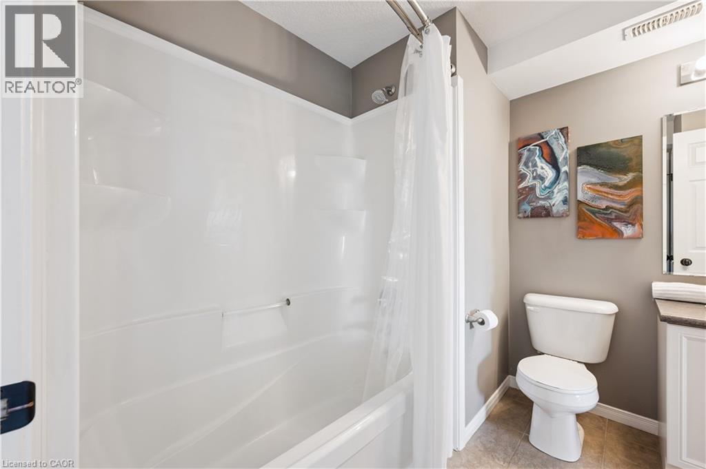 35 Mountford Drive Unit# 22, Guelph, Ontario  N1E 0G6 - Photo 34 - 40777054