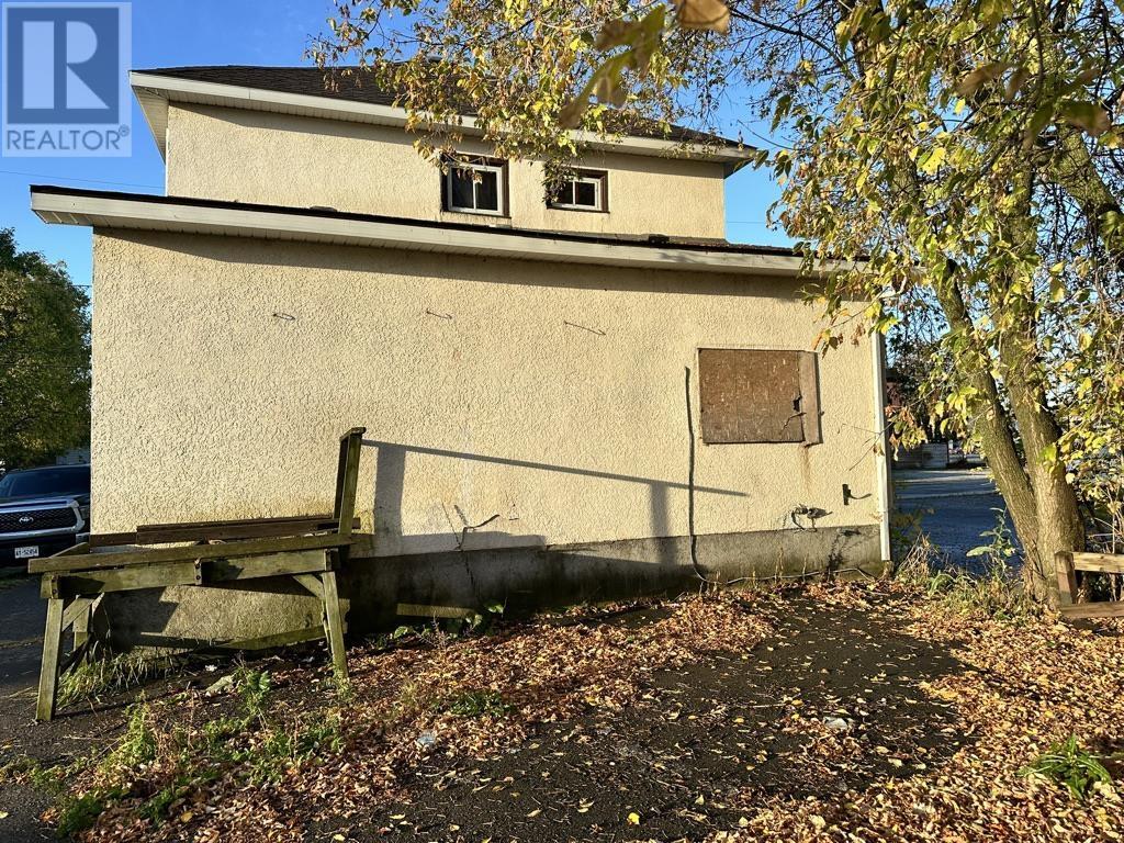 242 Ambrose Street, Thunder Bay, Ontario  P7B 1L4 - Photo 4 - TB253163