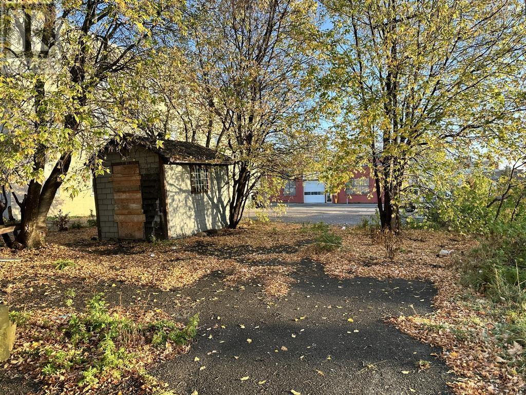 242 Ambrose Street, Thunder Bay, Ontario  P7B 1L4 - Photo 5 - TB253163