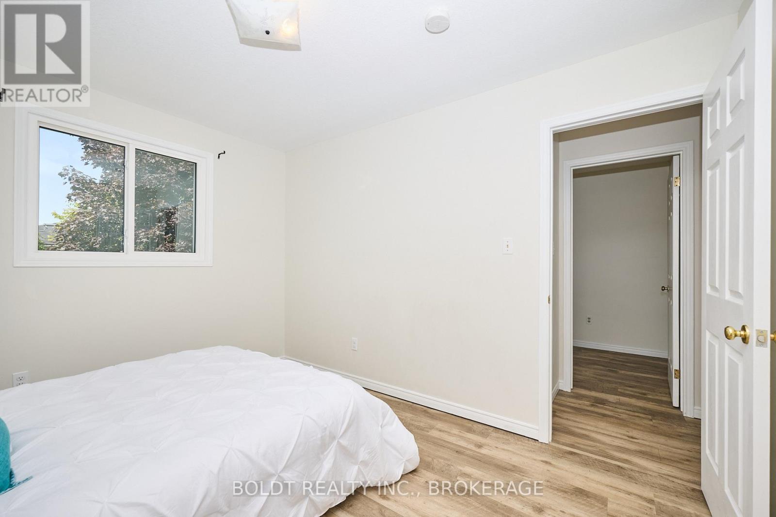19 Colborne Street, Thorold, Ontario  L2V 3P8 - Photo 16 - X12449385