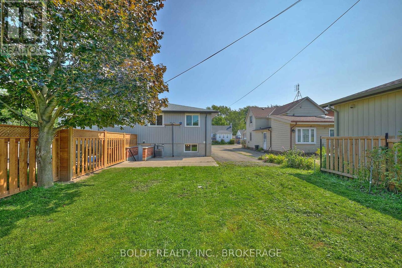 19 Colborne Street, Thorold, Ontario  L2V 3P8 - Photo 32 - X12449385