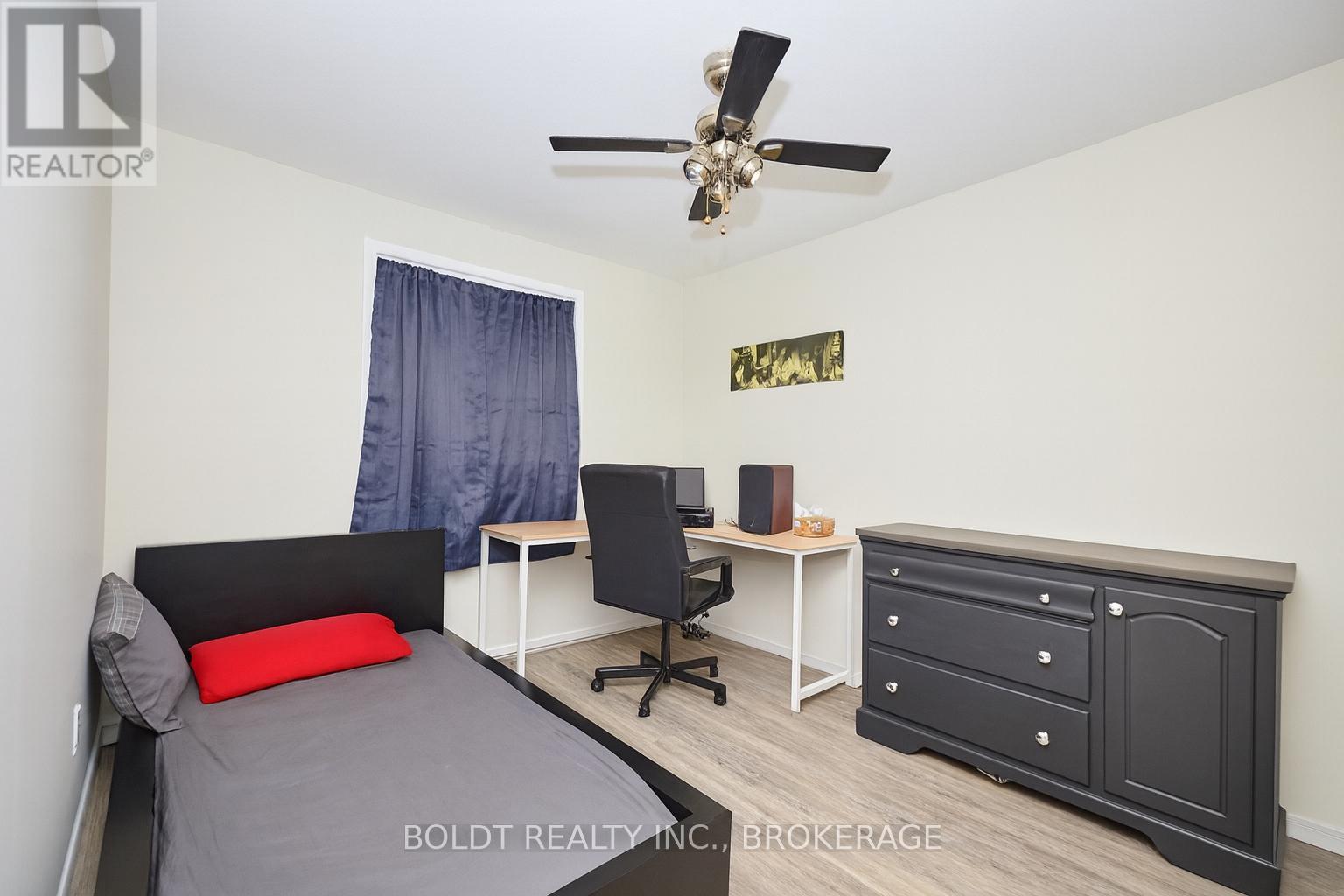 17-19 Colborne Street, Thorold, Ontario  L2V 3P8 - Photo 30 - X12449388