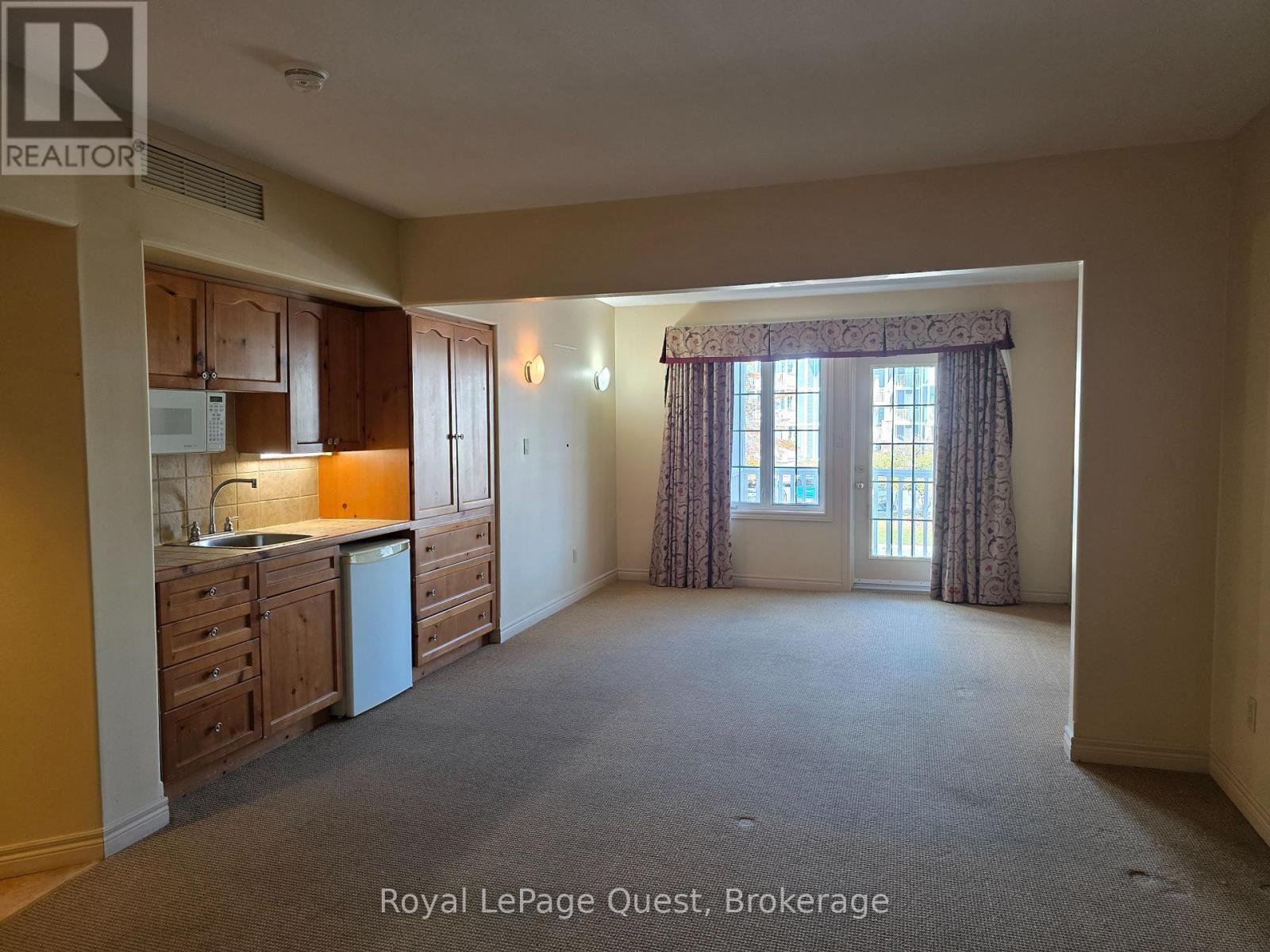 2316 - 90 Highland Drive, Oro-Medonte (Horseshoe Valley), Ontario  L0L 2L0 - Photo 4 - S12449356
