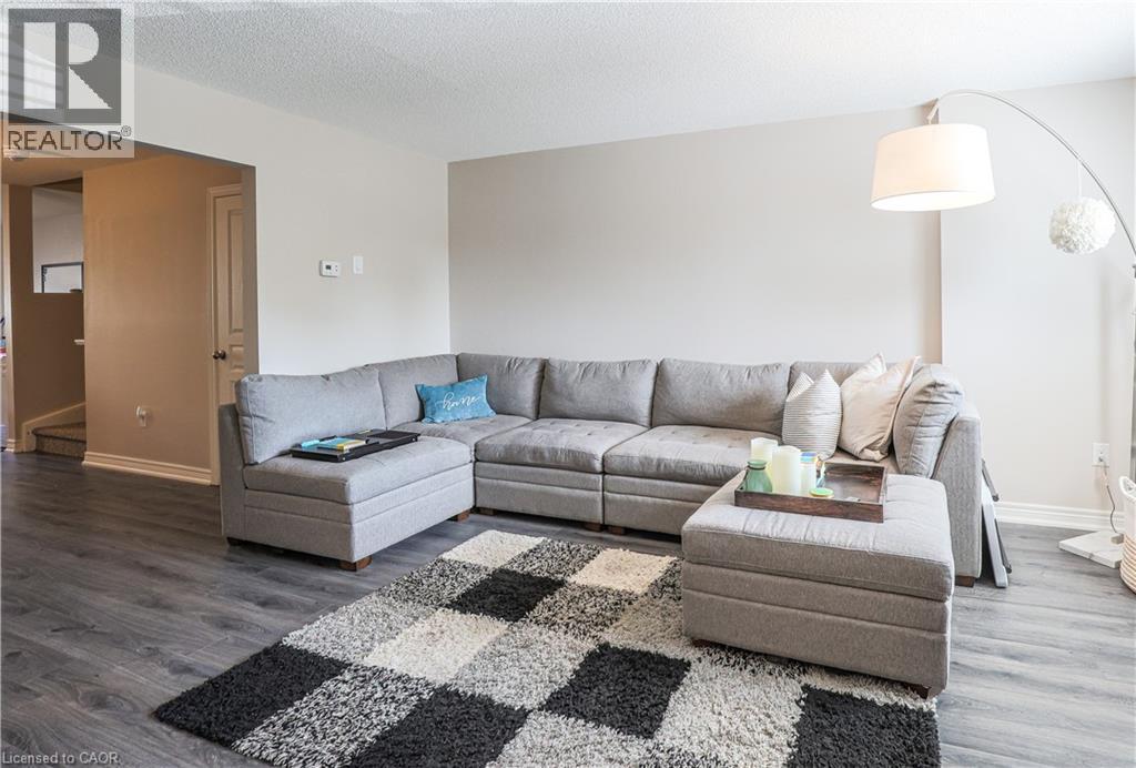 6118 Kelsey Crescent Unit# 49, Niagara Falls, Ontario  L2H 0M6 - Photo 2 - 40776771