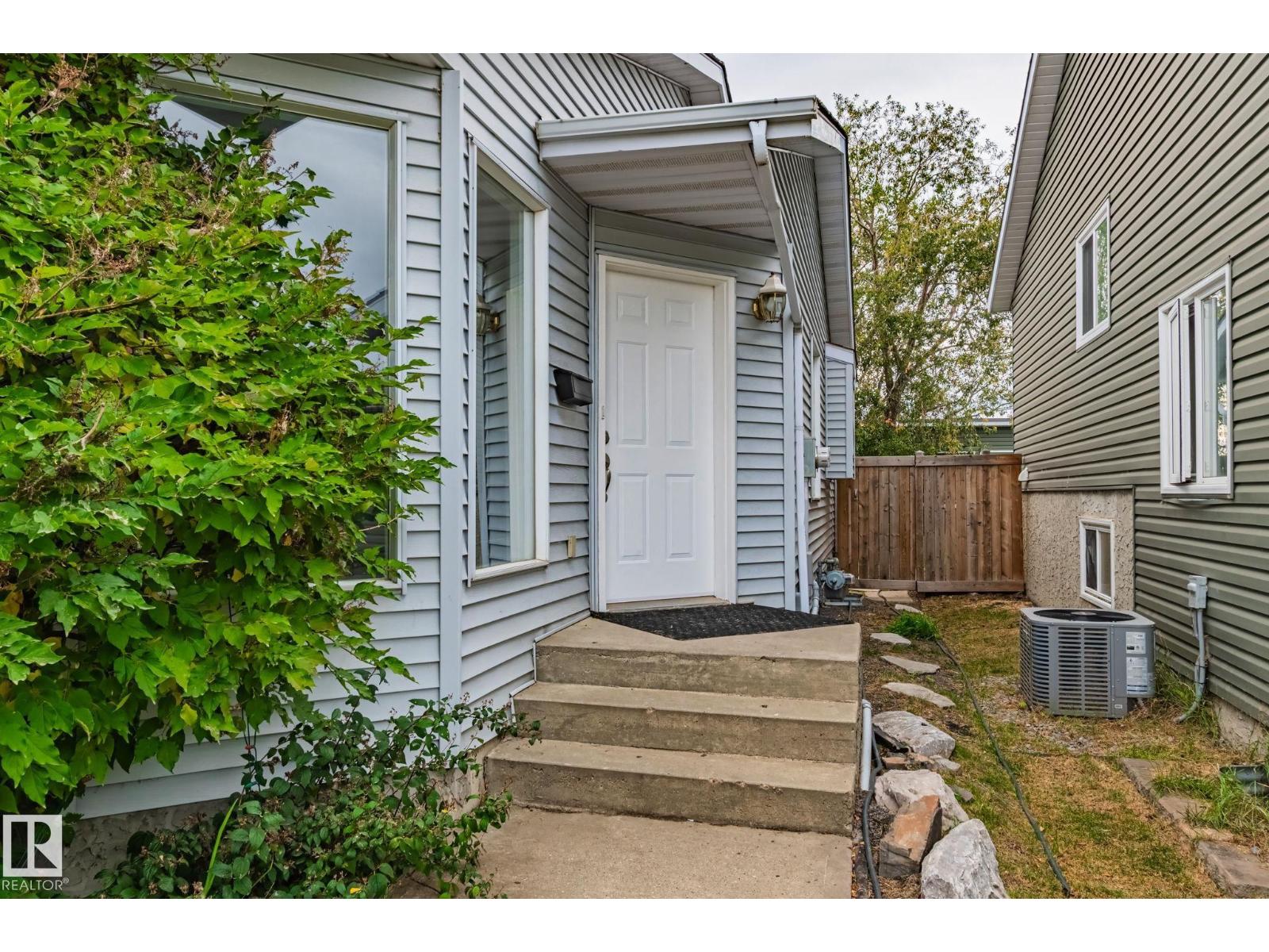 6016 189 St Nw, Edmonton, Alberta  T6M 2G5 - Photo 2 - E4461120