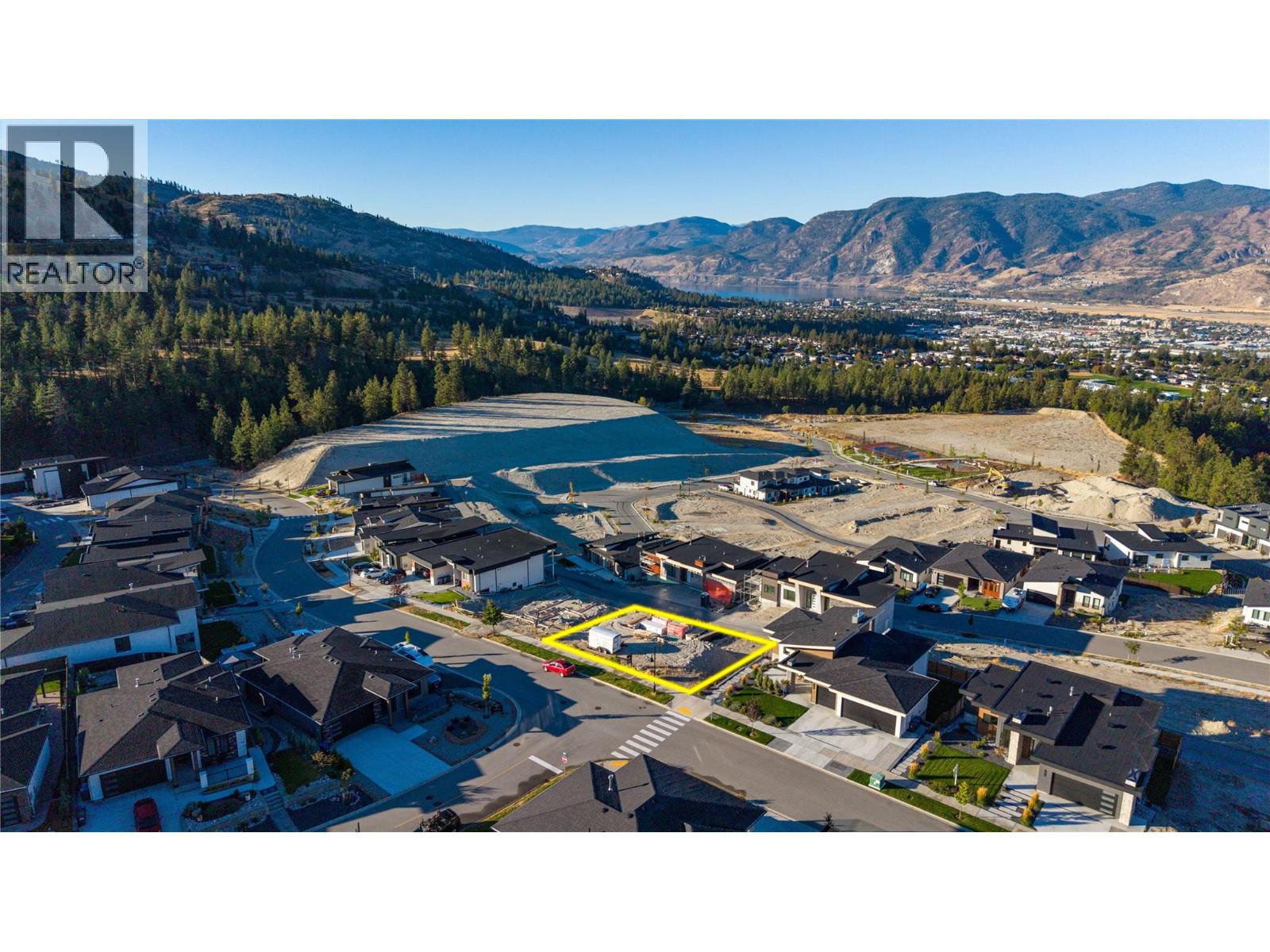 1099 ELK Street, Penticton, British Columbia