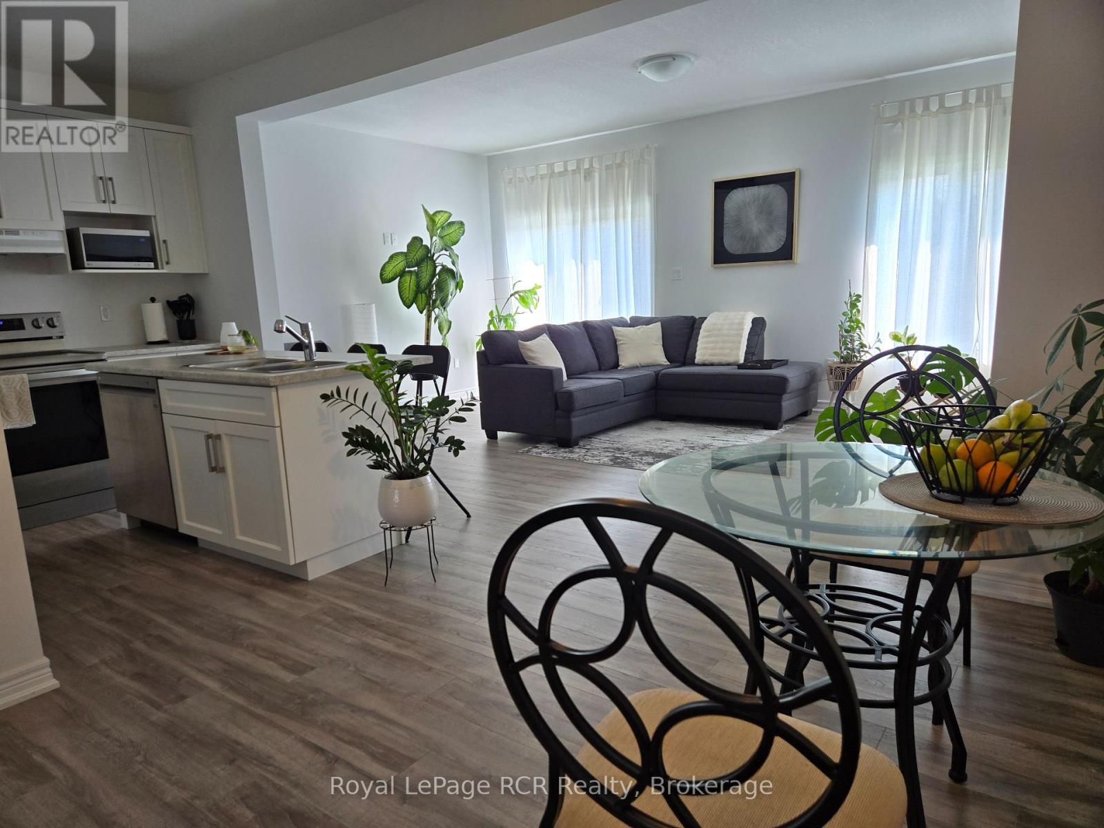 113 Shady Hill Road, West Grey, Ontario  N0G 1R0 - Photo 7 - X12449367