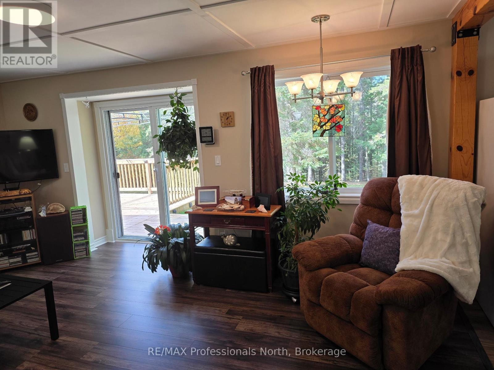 1788 Fern Glen Road Emsdale, Mcmurrich/monteith (Mcmurrich), Ontario  P0A 1J0 - Photo 3 - X12449418