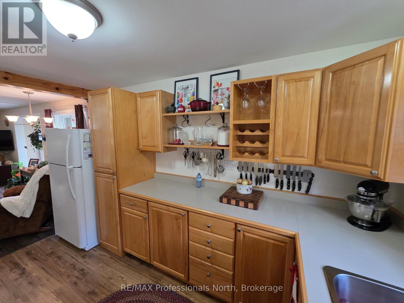 1788 Fern Glen Road Emsdale, Mcmurrich/monteith (Mcmurrich), Ontario  P0A 1J0 - Photo 4 - X12449418