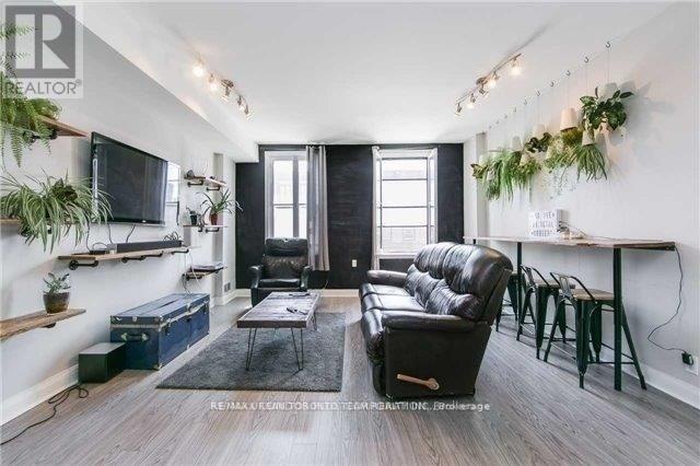 398 KING STREET E, Toronto, Ontario