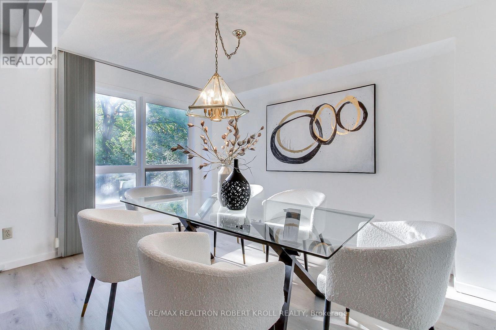 136 Stillwater Crescent, Toronto (Westminster-Branson), Ontario  M2R 3S2 - Photo 14 - C12449240