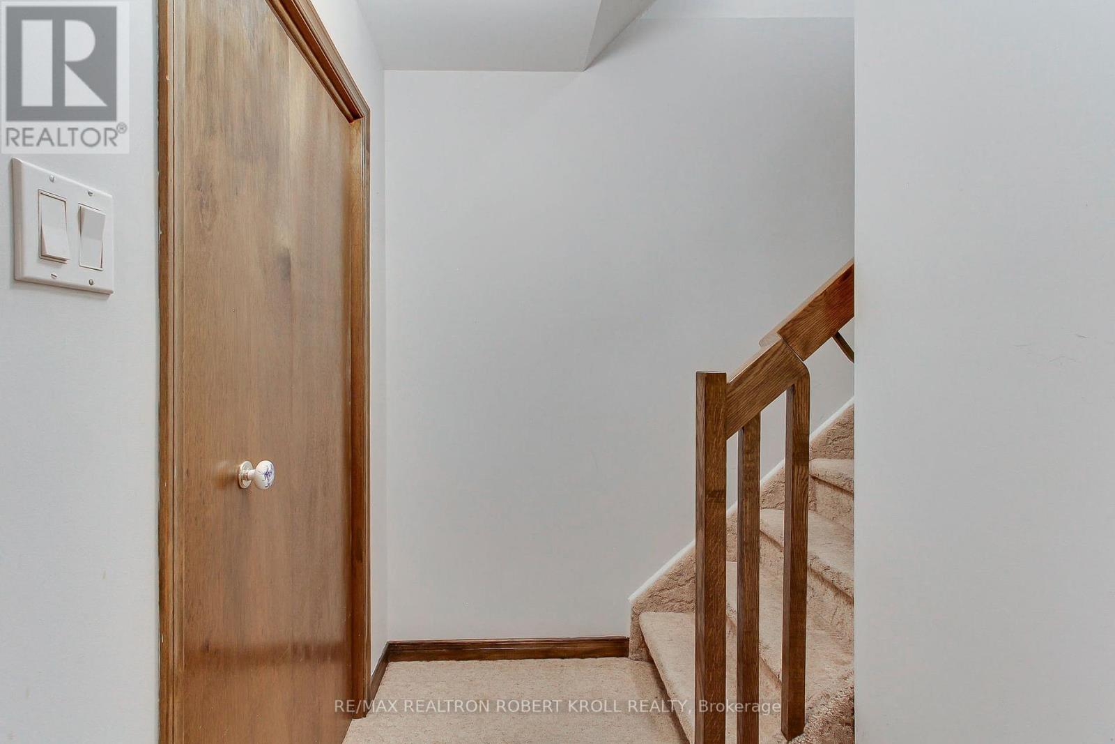 136 Stillwater Crescent, Toronto (Westminster-Branson), Ontario  M2R 3S2 - Photo 33 - C12449240