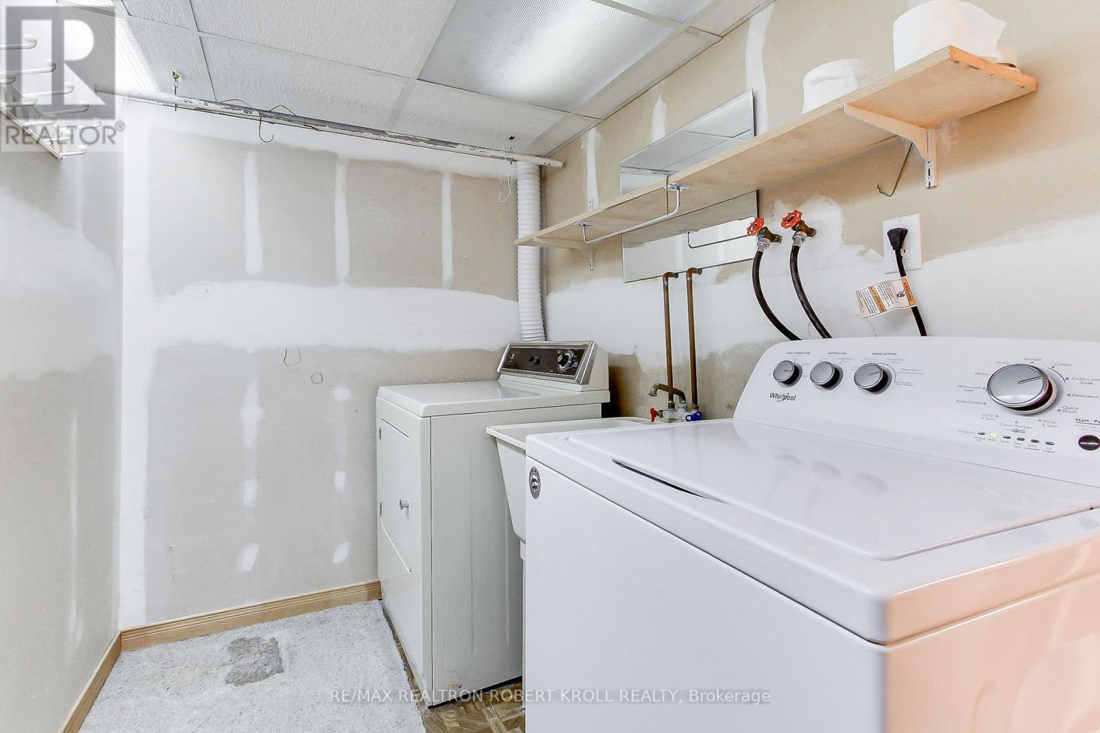 136 Stillwater Crescent, Toronto (Westminster-Branson), Ontario  M2R 3S2 - Photo 38 - C12449240