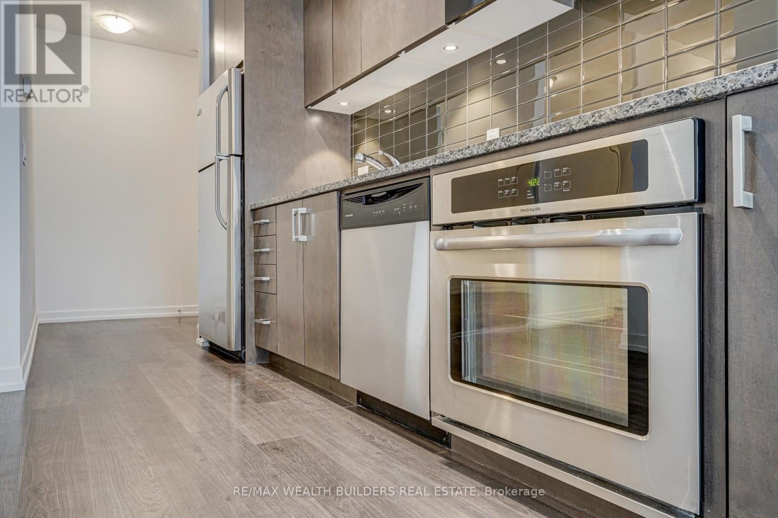 625 - 98 Lillian Street, Toronto, Ontario  M4S 0A5 - Photo 13 - C12449251