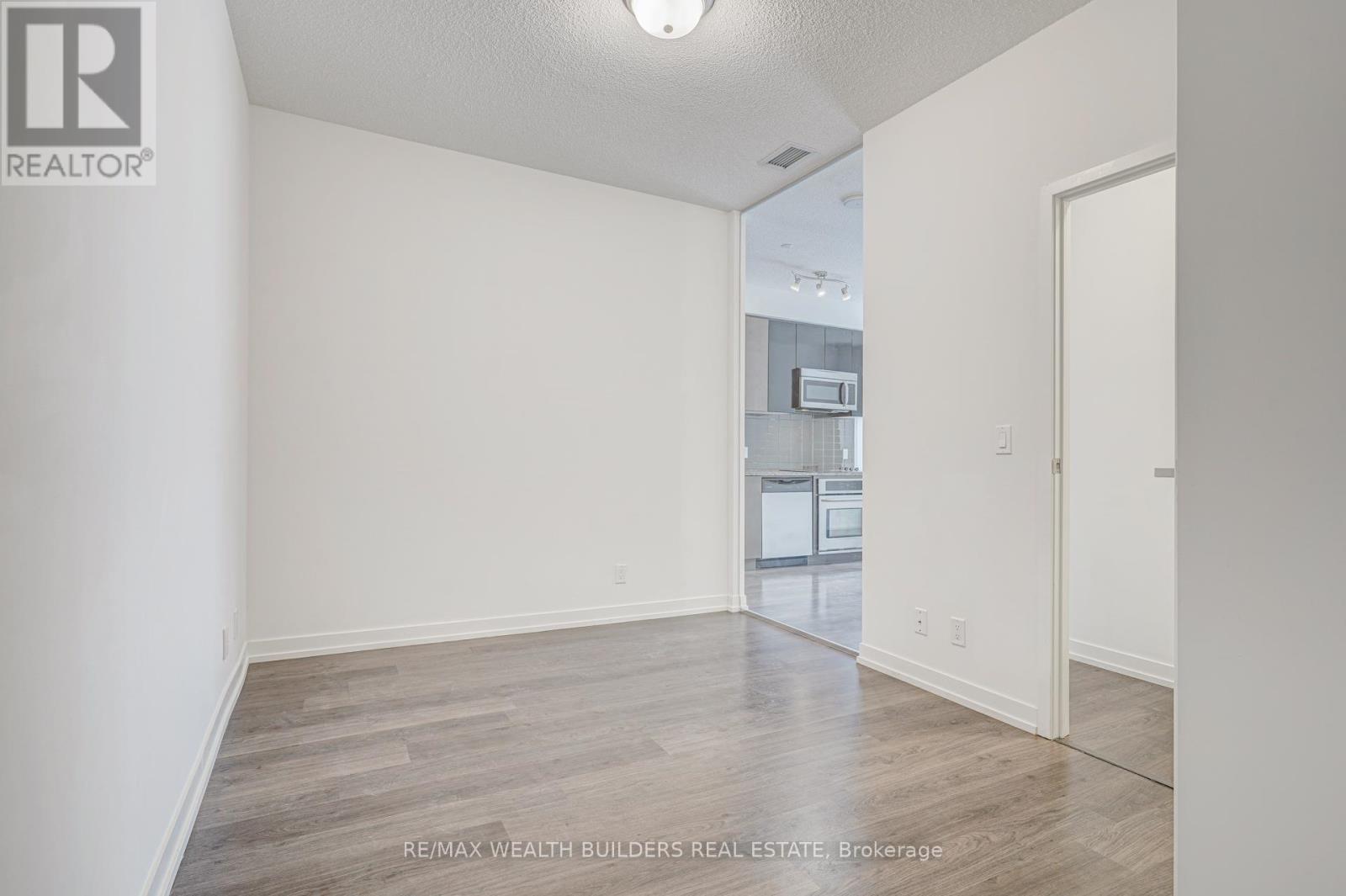 625 - 98 Lillian Street, Toronto, Ontario  M4S 0A5 - Photo 19 - C12449251