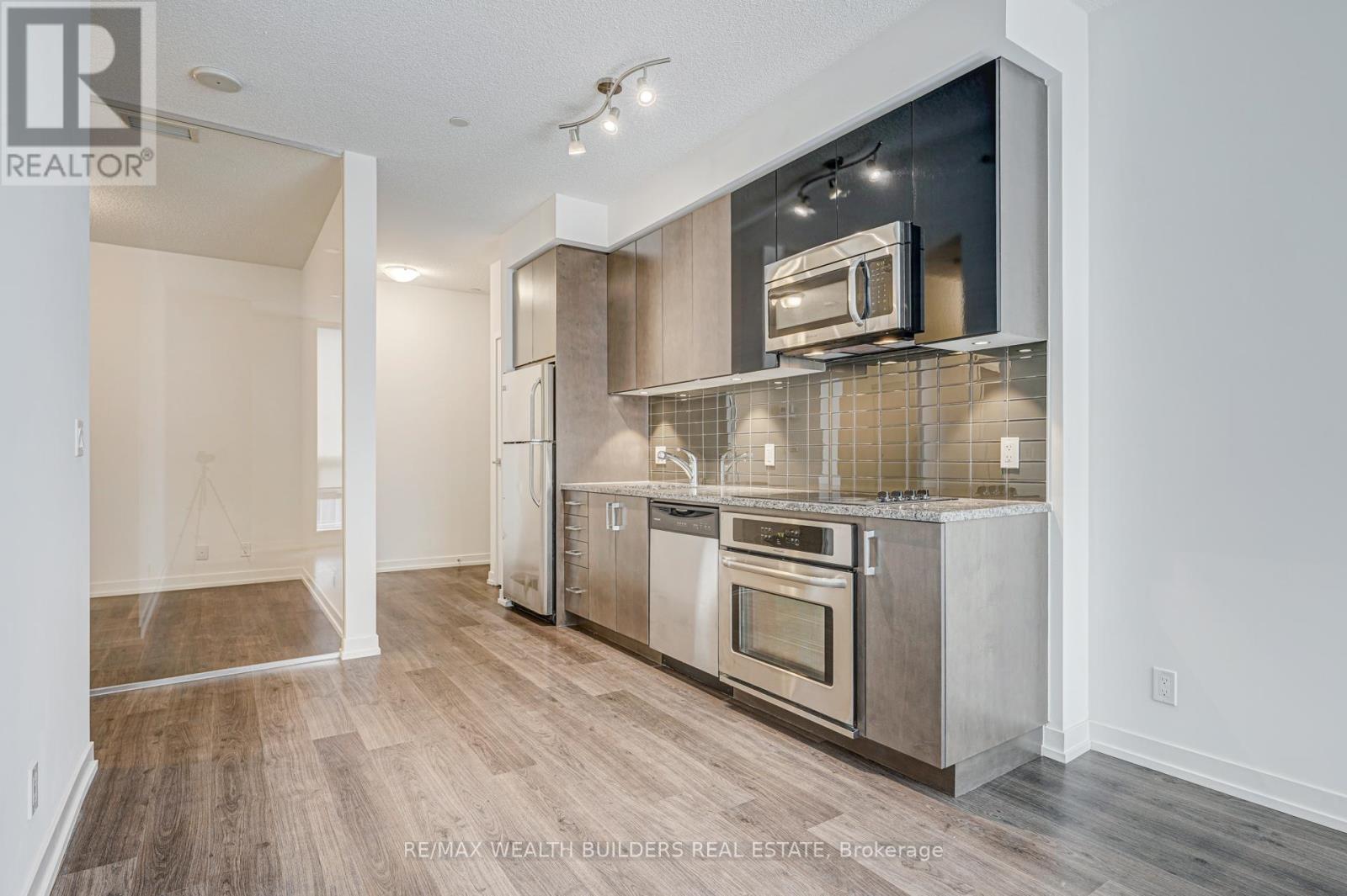 625 - 98 Lillian Street, Toronto, Ontario  M4S 0A5 - Photo 9 - C12449251