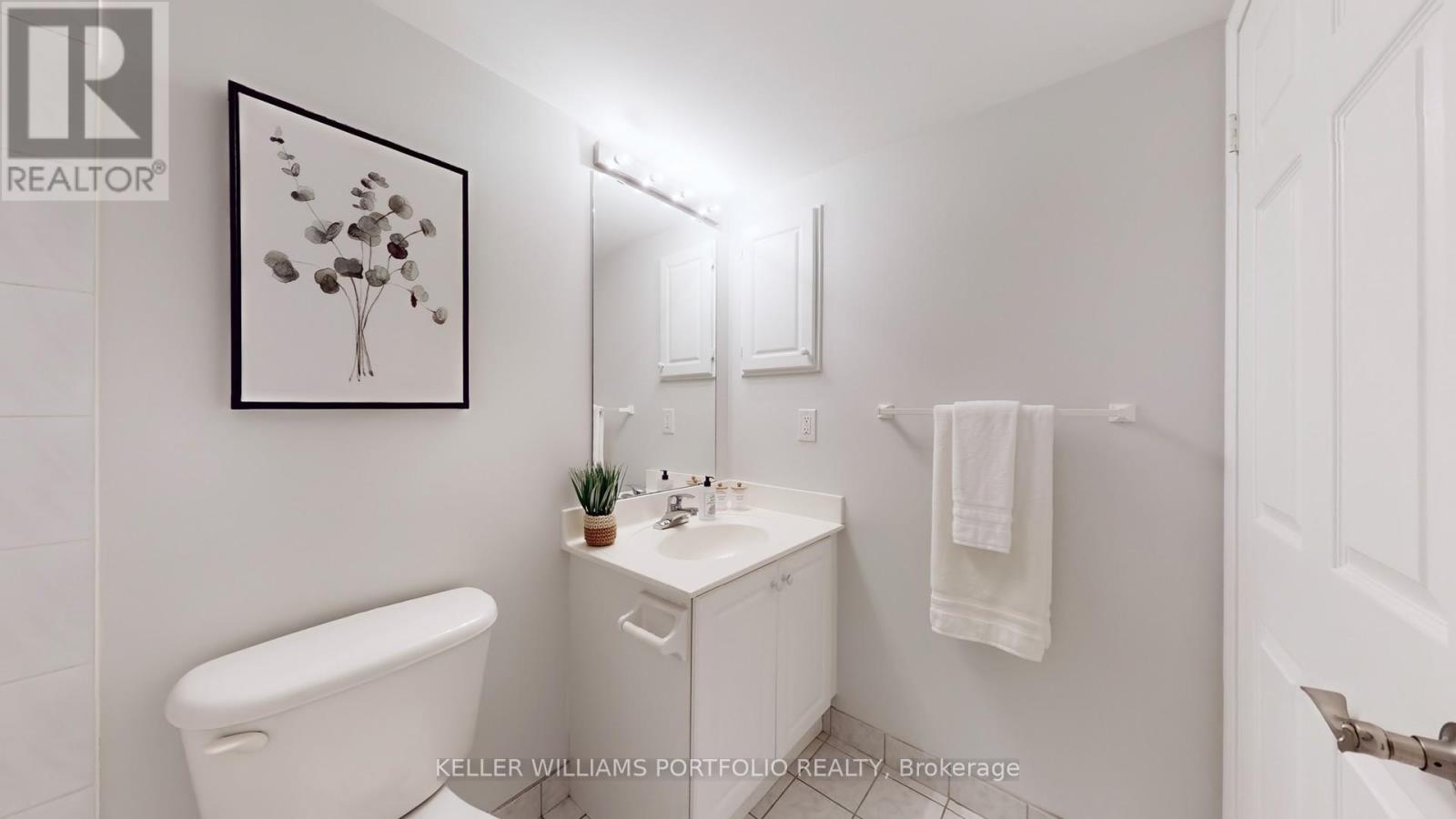 206 - 1730 Eglinton Avenue E, Toronto (Victoria Village), Ontario  M4A 2X9 - Photo 17 - C12449273