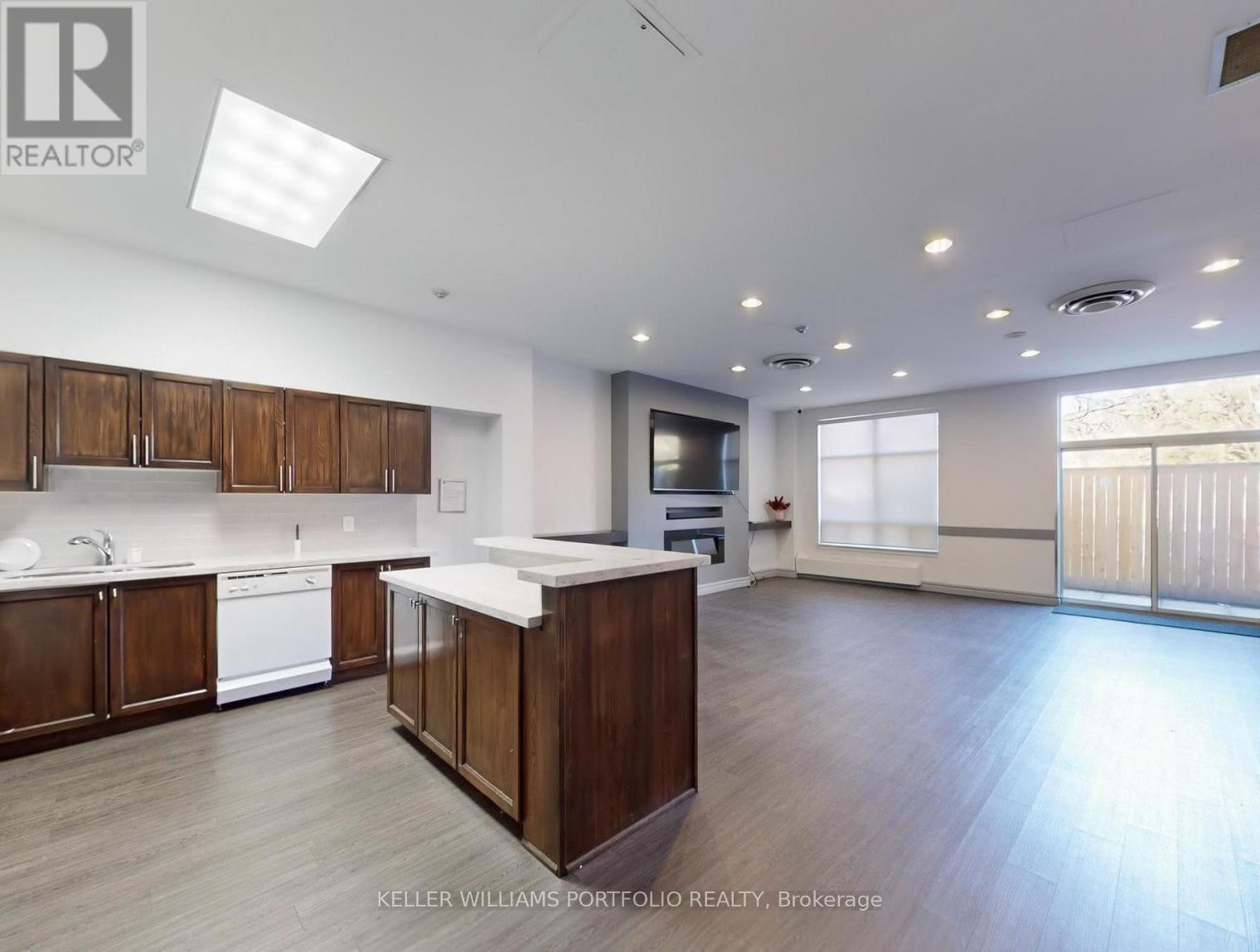 206 - 1730 Eglinton Avenue E, Toronto (Victoria Village), Ontario  M4A 2X9 - Photo 24 - C12449273